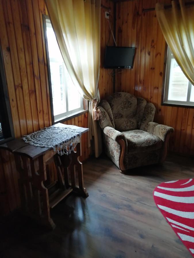 Usadba Kupalinka Hotel Ostrovo ภายนอก รูปภาพ