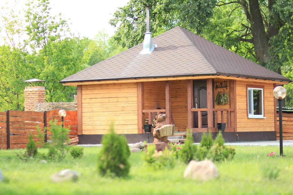 Usadba Kupalinka Hotel Ostrovo ภายนอก รูปภาพ